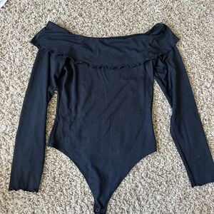American eagle off the shoulder black body suit size M
